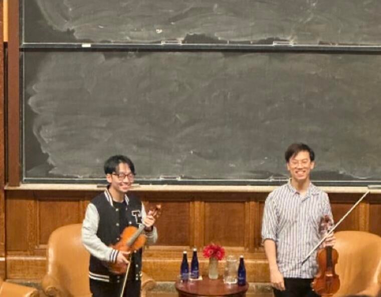 Two String in SSS at Yale